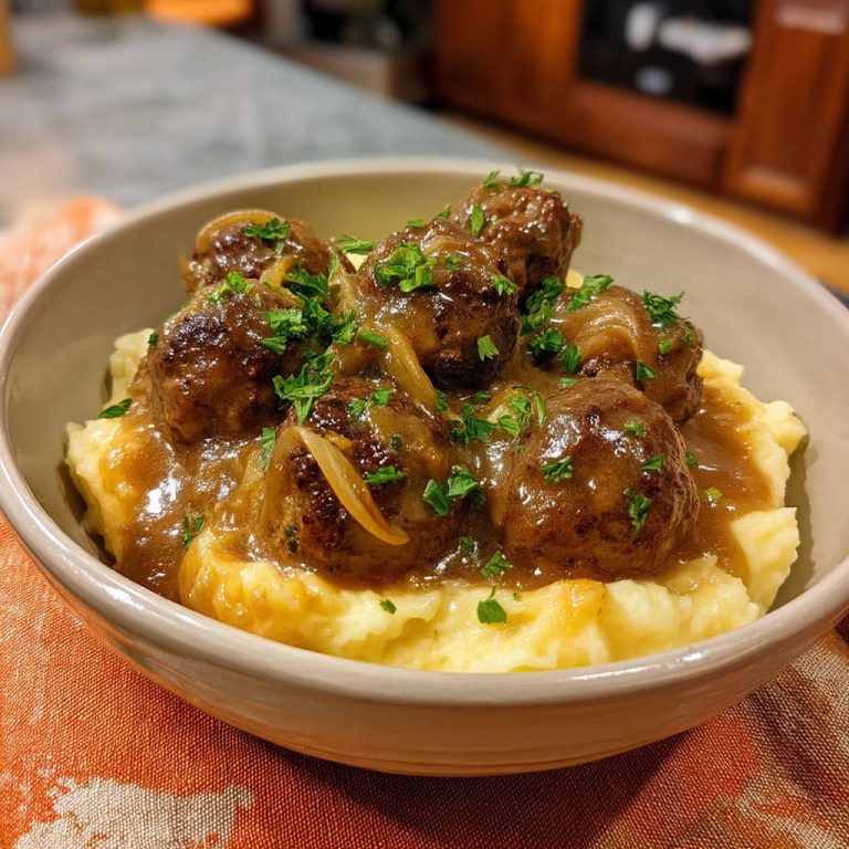 Classic Meatballs and Gravy: The Recipe That Guarantees Juiciness