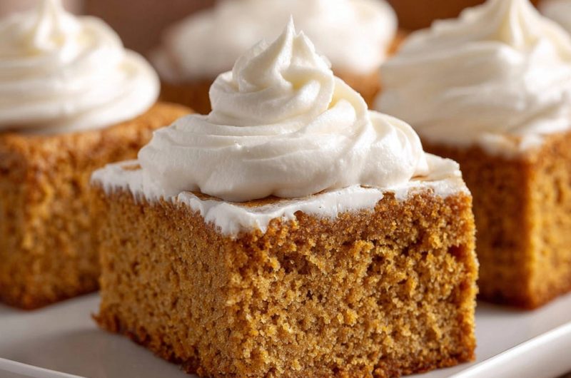 Pumpkin Spice Sheet Cake