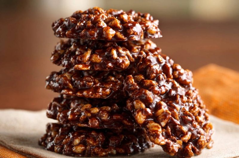 Chocolate Cereal No-Bakes