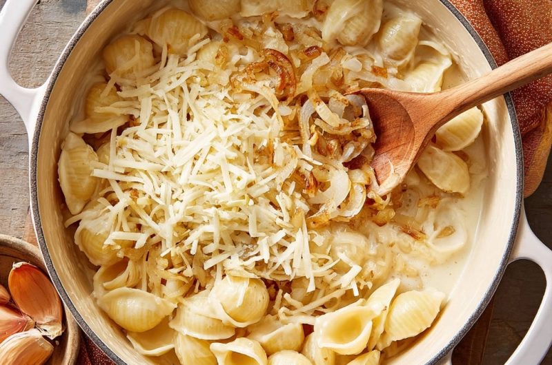 Creamy Shells with Golden Onions