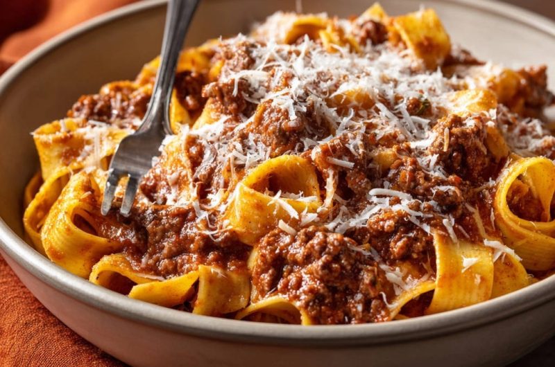 Pappardelle Bolognese