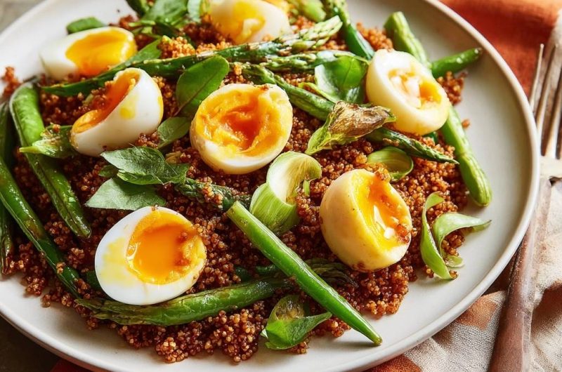 Asparagus Quinoa Spinach Salad