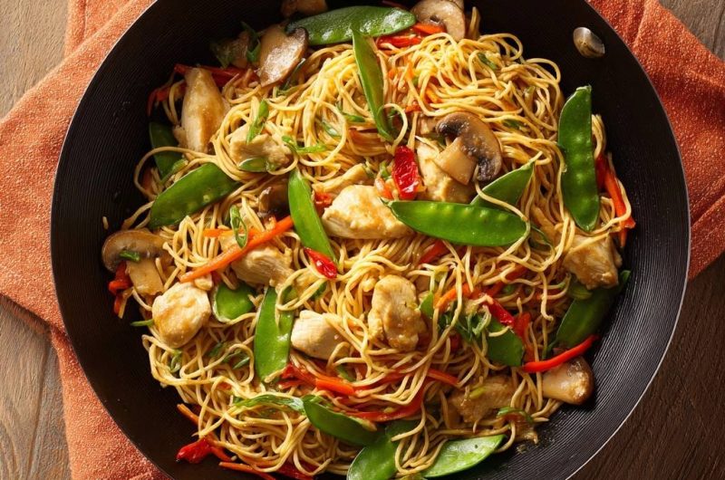 Chicken Stir-Fry Noodles