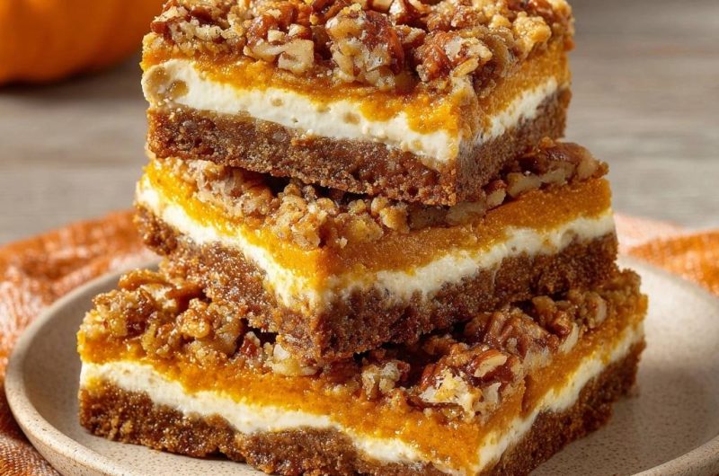 Pumpkin Pecan Cheesecake Bars