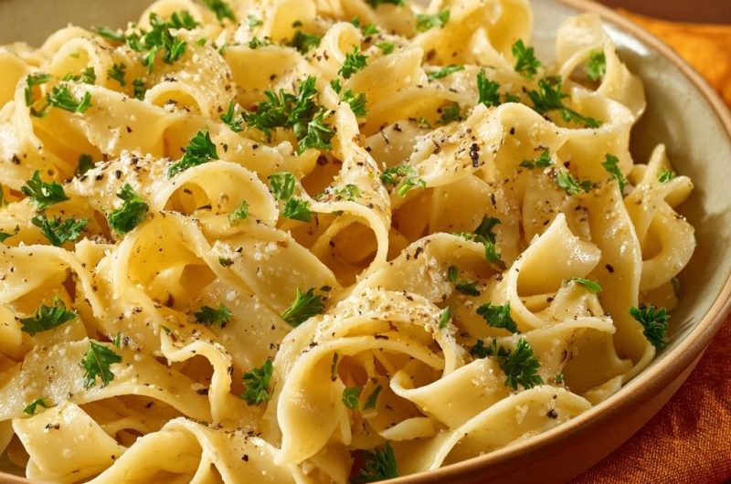 Fettuccine Alfredo