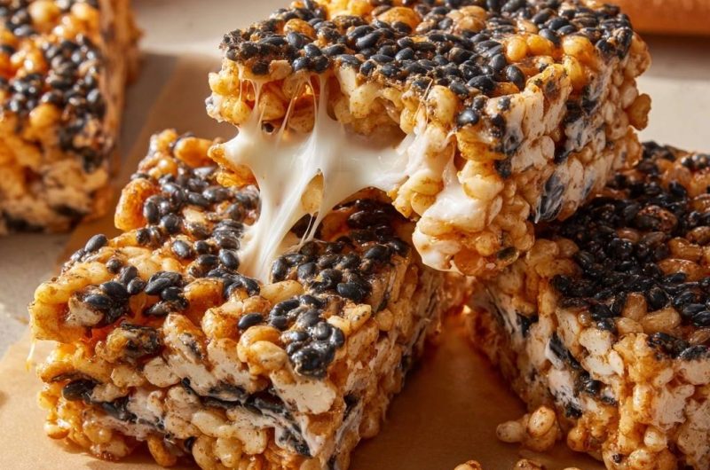 Black Sesame Cheesy Krispie Treats