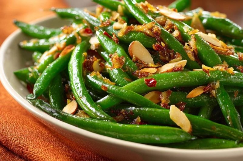 Crispy Almond Green Beans