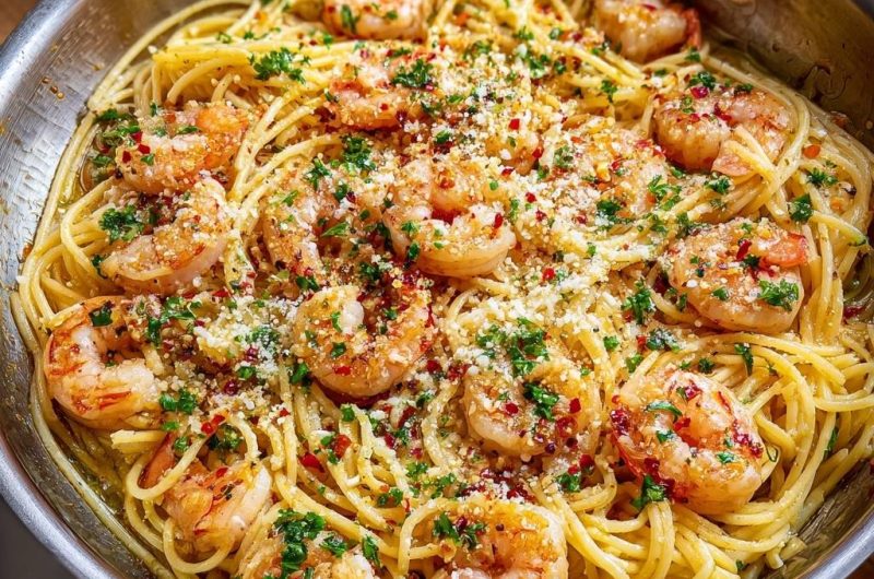 Garlic Butter Shrimp Scampi Pasta