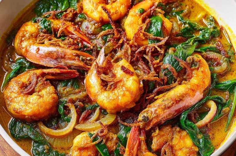 Golden Shrimp Spinach Curry