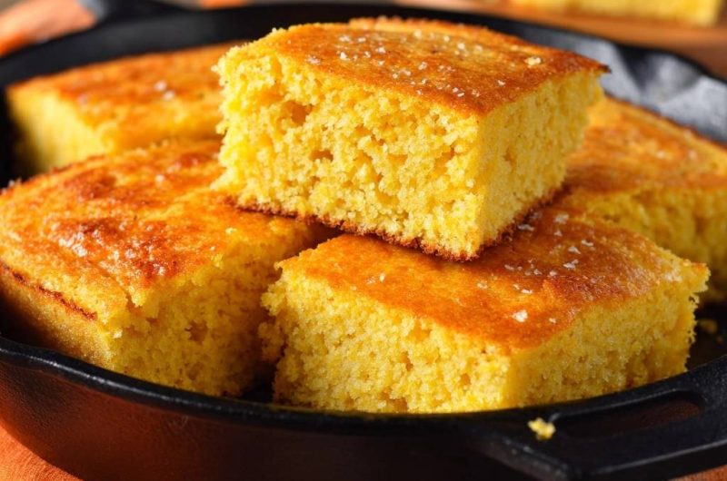 Golden Skillet Cornbread