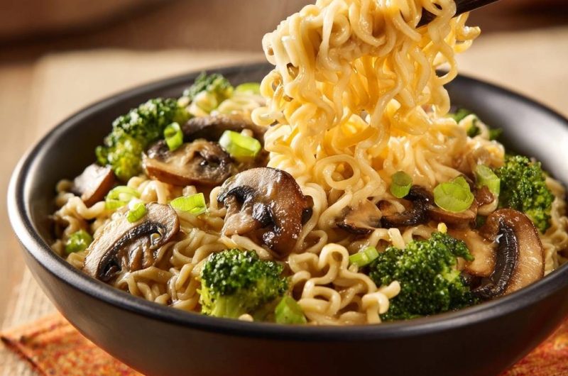 Mushroom Broccoli Ramen