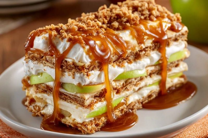 No-Bake Caramel Apple Graham Cake