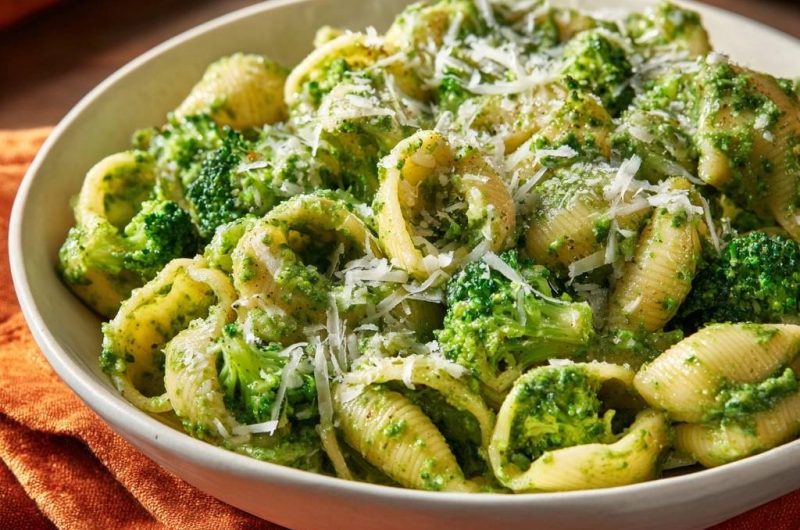 Creamy Broccoli Shells
